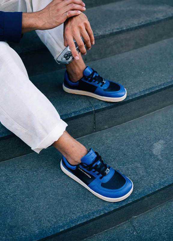 Men barefoot sneakers